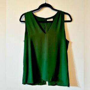 Babaton dressy tank size Medium